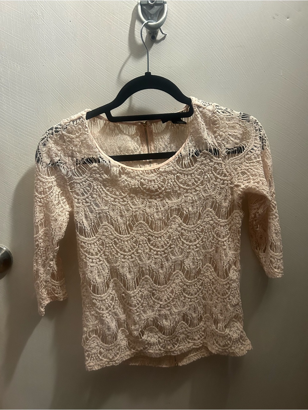 Forever 21 Cream Lace Crochet Top